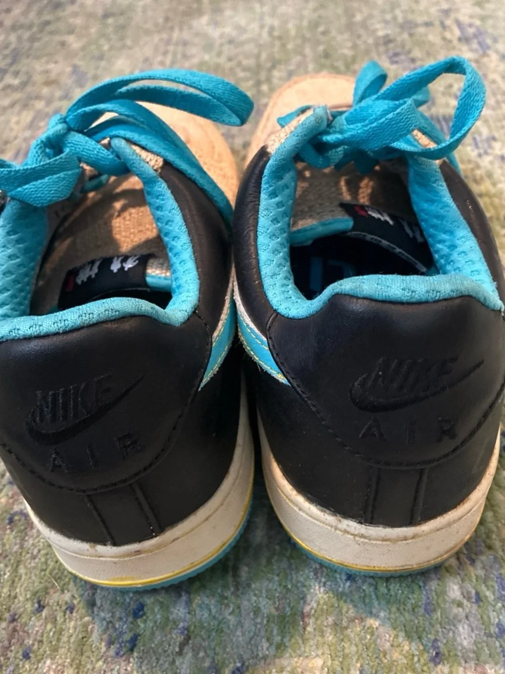 Nike Air Force One, Bahamas edition